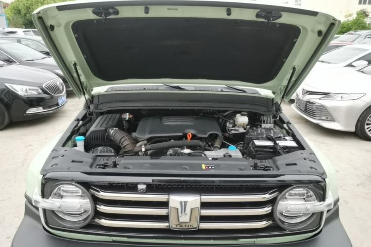 Used Tank 300 2023 City Edition 2.0T—Stylish as Ever Engine Bay