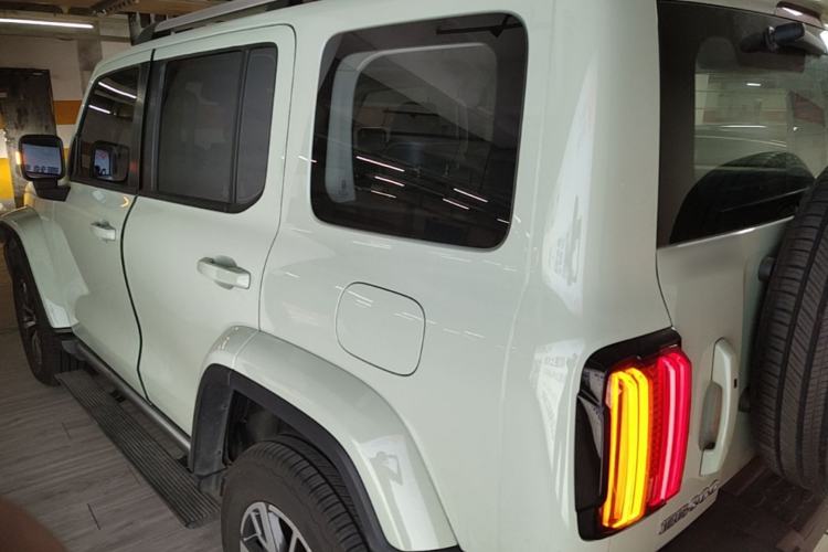 Used Tank 300 2023 City Edition 2.0T—Stylish as Ever Exterior 2