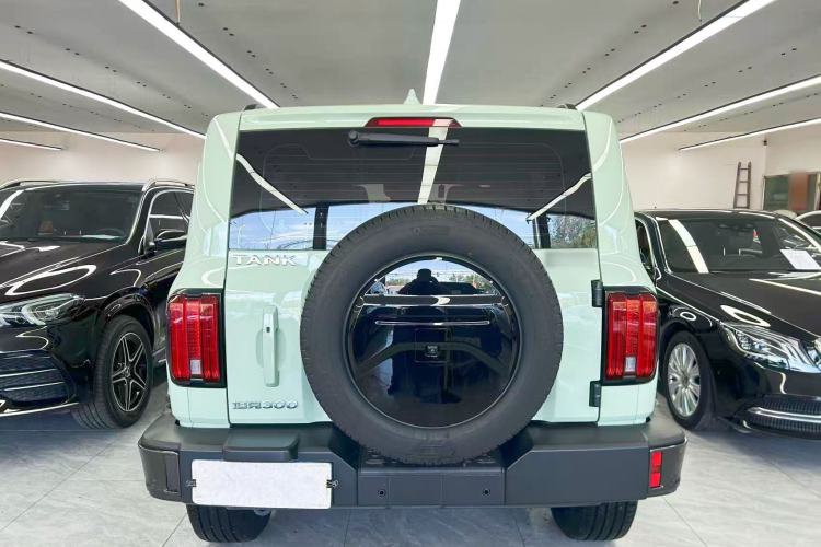 Used Tank 300 2023 City Edition 2.0T—Stylish as Ever Exterior 4