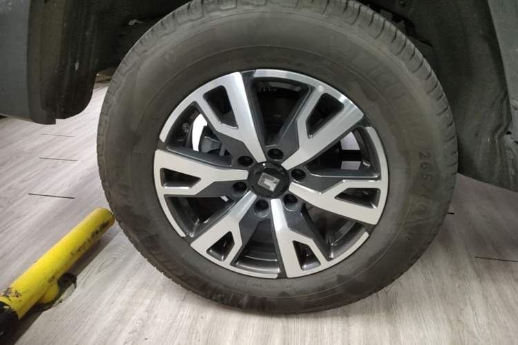 Used Tank 300 2023 City Edition 2.0T—Stylish as Ever Exterior 5