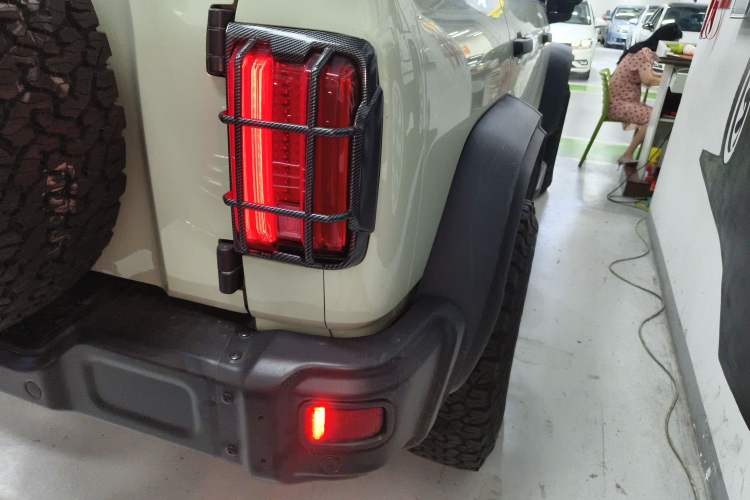 Used Tank 300 2023 2.0T Iron Rider 02 Exterior 7