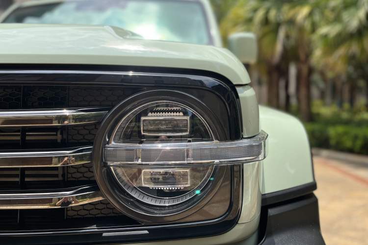 Used Tank 300 2023 City Edition 2.0T—Stylish as Ever Exterior 9