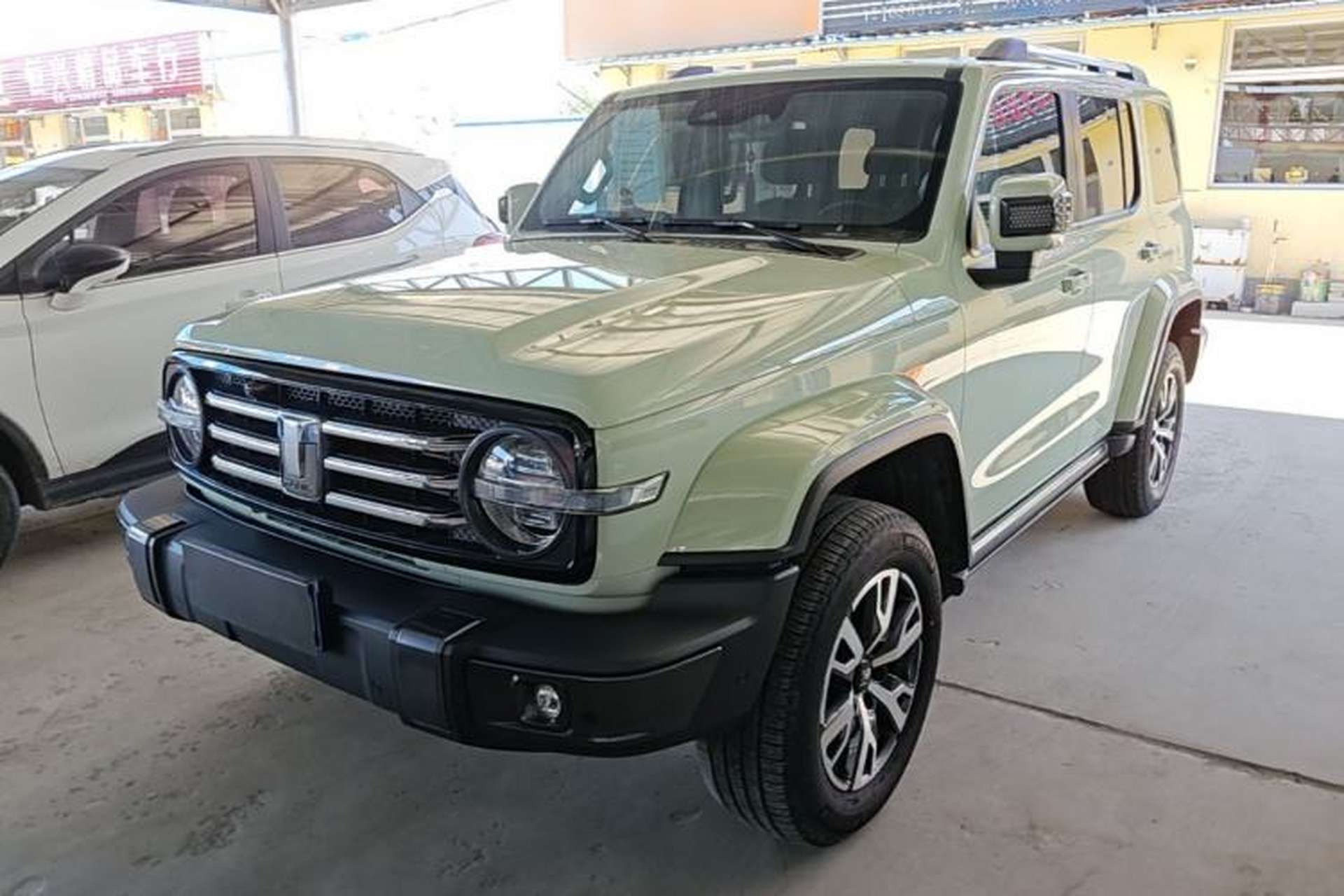 Used Tank 300 2023 City Edition 2.0T—Stylish as Ever Front Left 45 Deg