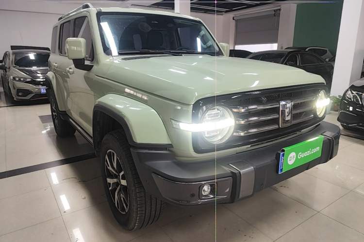 Used Tank 300 2023 City Edition 2.0T—Stylish as Ever Front Right 45 Deg