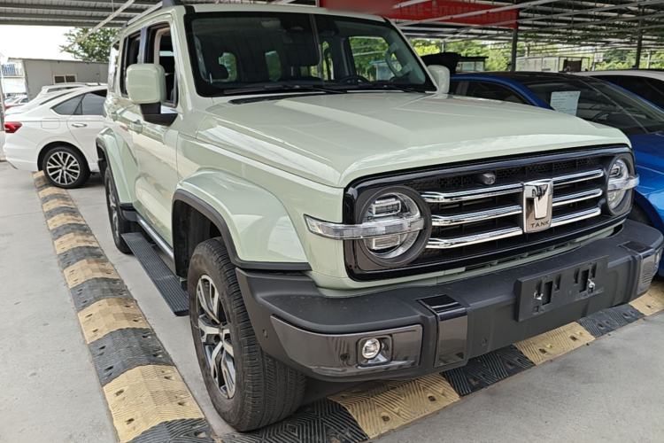 Used Tank 300 2023 City Edition 2.0T—Stylish as Ever Front Right 45 Deg