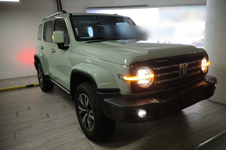 Used Tank 300 2023 City Edition 2.0T—Stylish as Ever Front Right 45 Deg