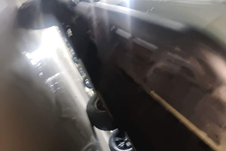 Used Tank 300 2023 2.0T Iron Rider 02 Left Side Sill