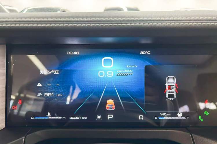 Used Tank 300 2023 City Edition 2.0T—Stylish as Ever Odometer Close Up