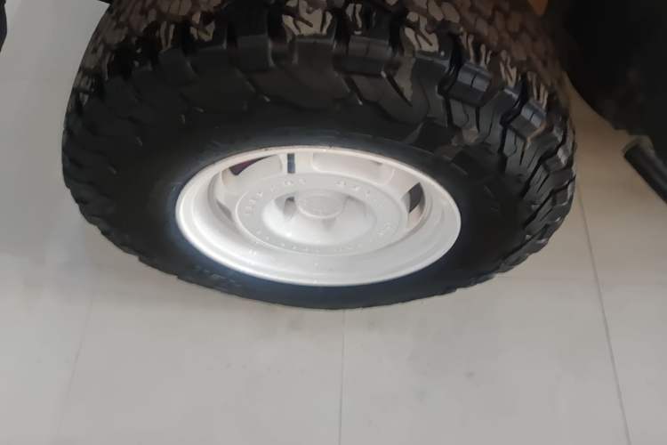 Used Tank 300 2023 2.0T Iron Rider 02 Right Rear Wheel Hub