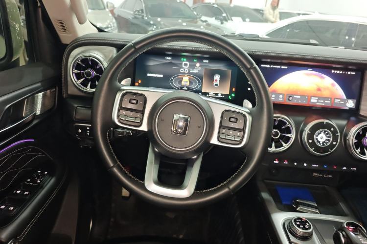 Used Tank 300 2023 City Edition 2.0T—Stylish as Ever Steering Wheel