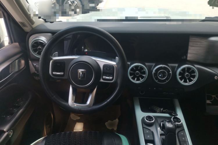 Used Tank 300 2023 City Edition 2.0T—Stylish as Ever Steering Wheel