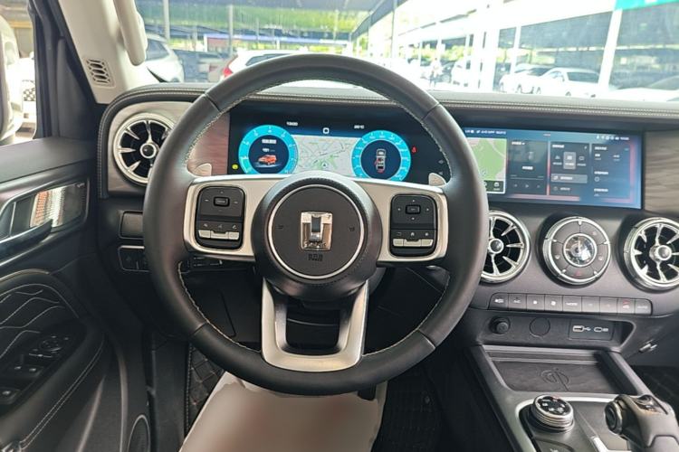 Used Tank 300 2023 City Edition 2.0T—Stylish as Ever Steering Wheel