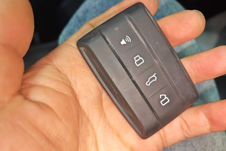 Used Tank 300 2023 City Edition 2.0T—Stylish as Ever Vehicle Key