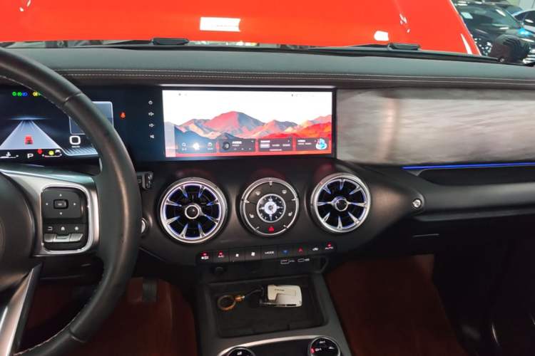Used Tank 300 2023 Off-Road Edition 2.0T Challenger Audio And AC Panel