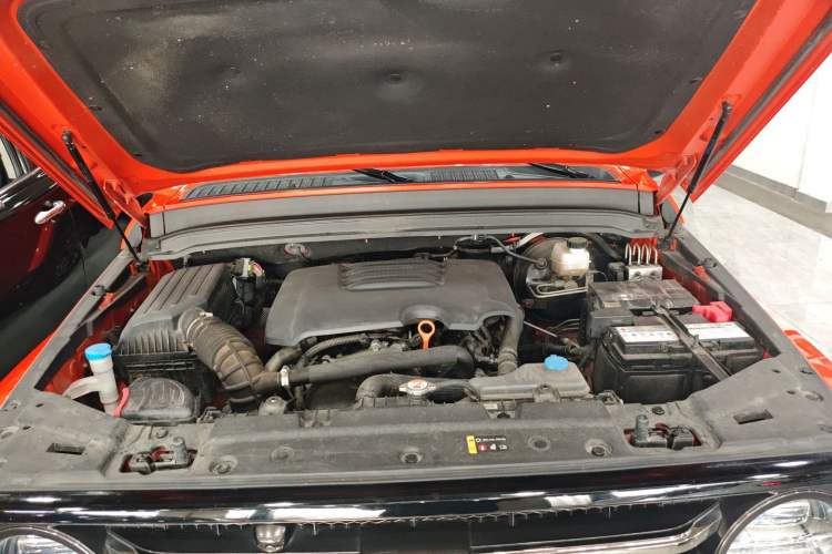 Used Tank 300 2023 2.0T 200 000-Vehicle Commemorative Edition Engine Bay