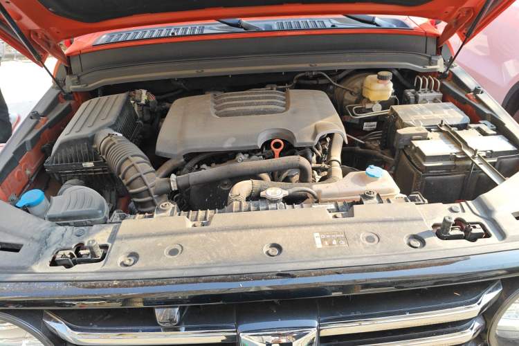 Used Tank 300 2023 City Edition 2.0T—Stylish as Ever Engine Bay