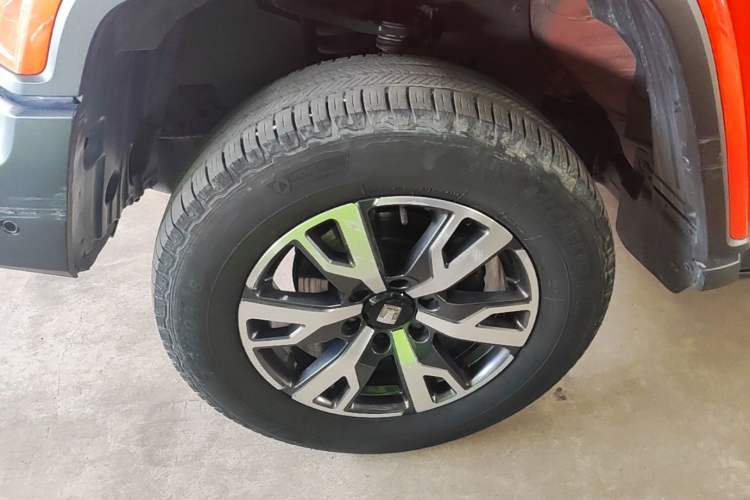 Used Tank 300 2023 City Edition 2.0T—Stylish as Ever Exterior 4