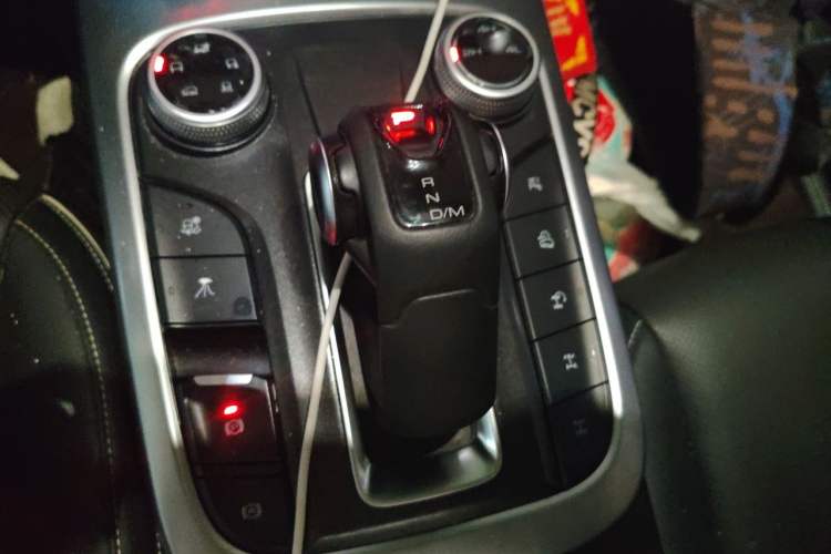 Used Tank 300 2023 Off-Road Edition 2.0T Conqueror Gear Lever