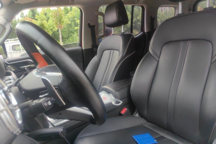 Used Tank 300 2023 Off-Road Edition 2.0T Conqueror Left Front Seat