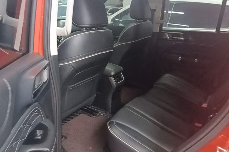 Used Tank 300 2023 Off-Road Edition 2.0T Conqueror Left Rear Seat