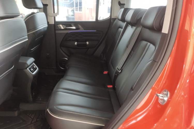 Used Tank 300 2023 Off-Road Edition 2.0T Conqueror Left Rear Seat