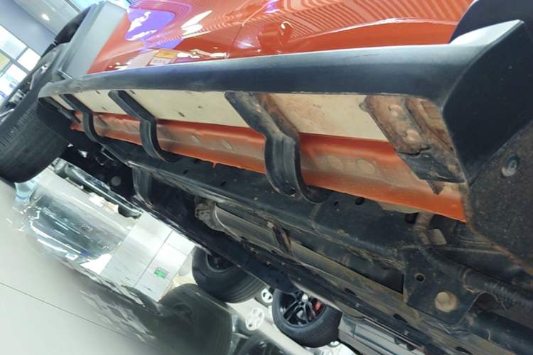 Used Tank 300 2023 Off-Road Edition 2.0T Conqueror Left Side Sill