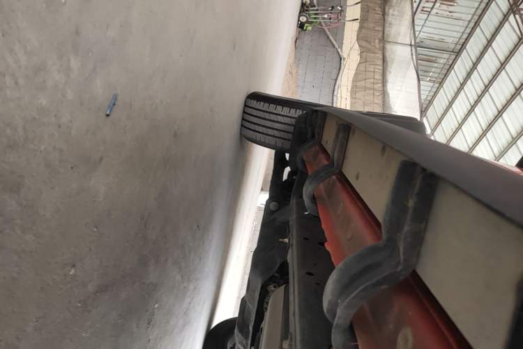 Used Tank 300 2023 Off-Road Edition 2.0T Conqueror Left Side Sill