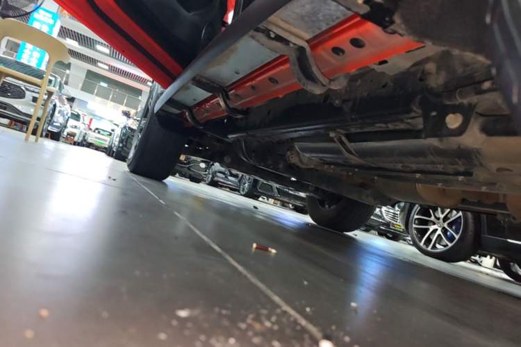 Used Tank 300 2023 Off-Road Edition 2.0T Challenger Left Side Sill