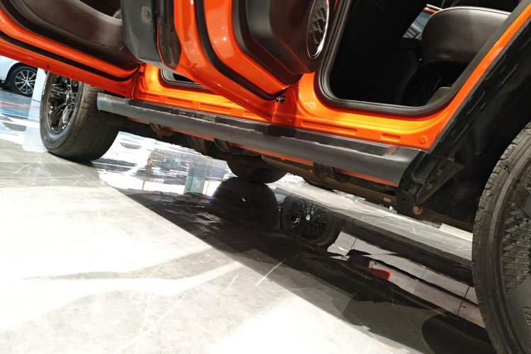 Used Tank 300 2023 Off-Road Edition 2.0T Conqueror Left Side Sill