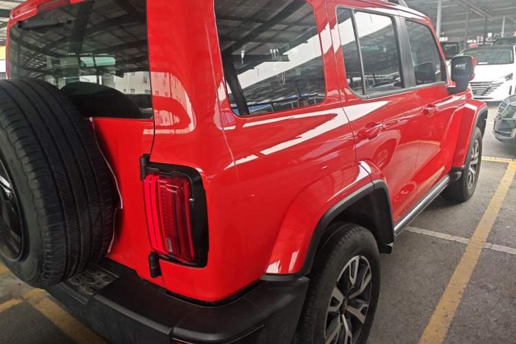 Used Tank 300 2023 City Edition 2.0T—Stylish as Ever Rear Right 45 Deg
