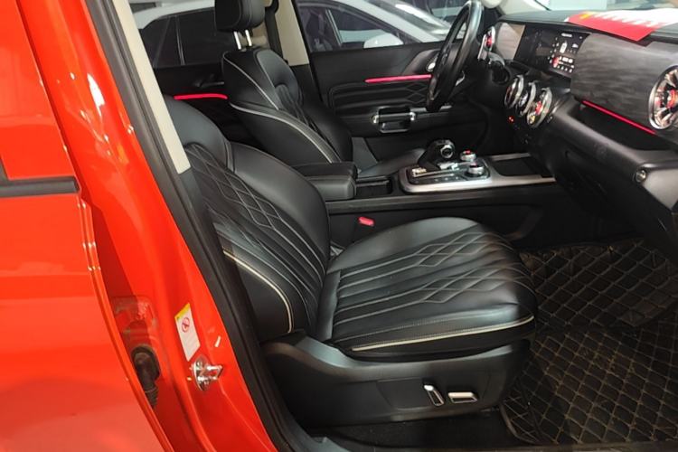 Used Tank 300 2023 Off-Road Edition 2.0T Challenger Right Front Seat