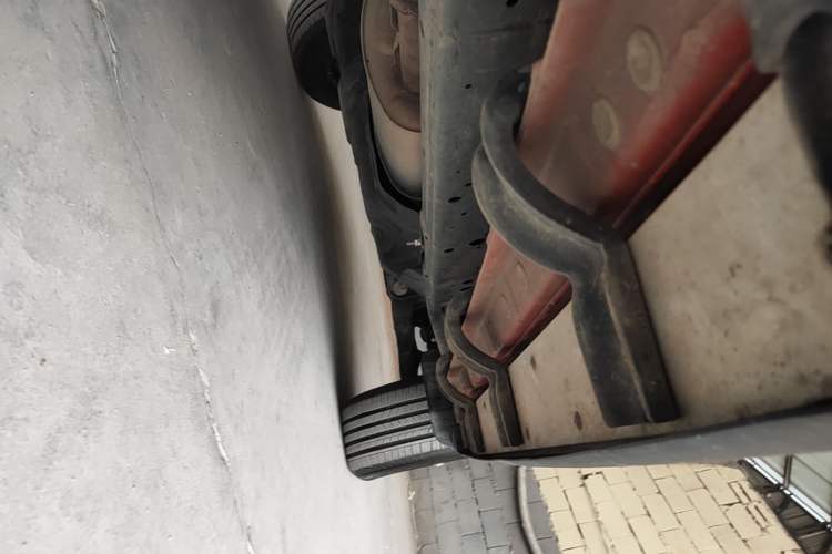 Used Tank 300 2023 Off-Road Edition 2.0T Conqueror Right Side Sill