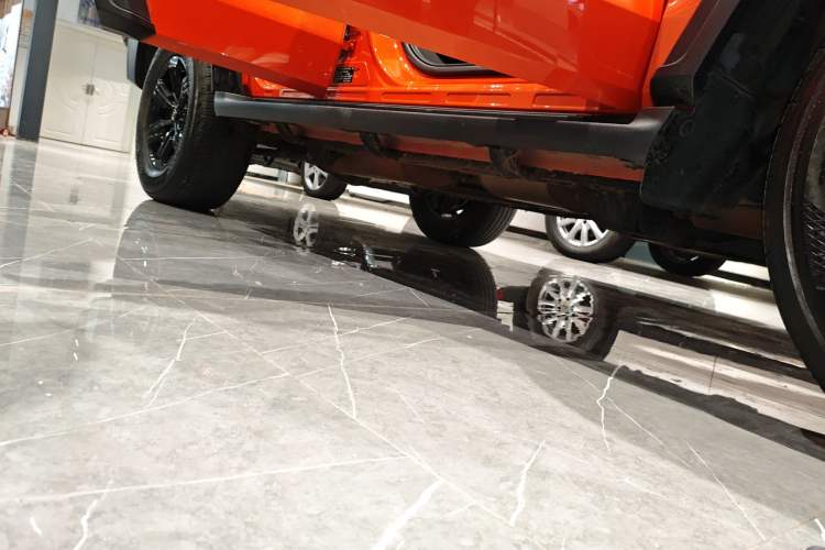 Used Tank 300 2023 Off-Road Edition 2.0T Conqueror Right Side Sill