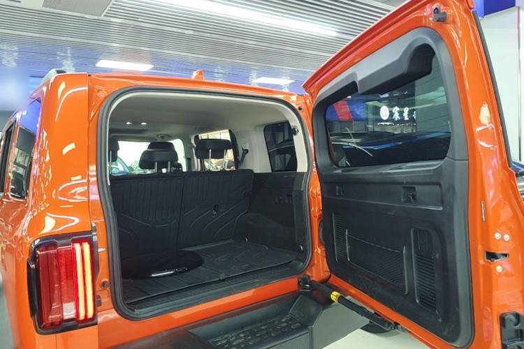 Used Tank 300 2023 Off-Road Edition 2.0T Conqueror Trunk