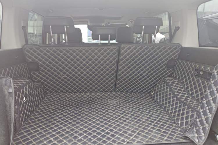 Used Tank 300 2023 Off-Road Edition 2.0T Conqueror Trunk