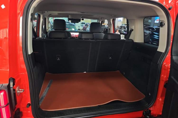 Used Tank 300 2023 Off-Road Edition 2.0T Challenger Trunk