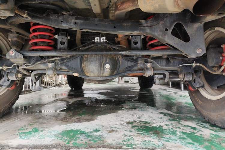 Used Tank 300 2023 2.0T Iron Rider 02 Chassis Rear