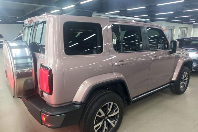 Used Tank 300 2023 City Edition 2.0T—Stylish as Ever Rear Right 45 Deg