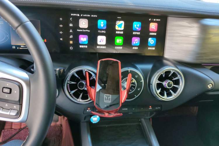 Used Tank 300 2023 Off-Road Edition 2.0T Challenger Audio And AC Panel