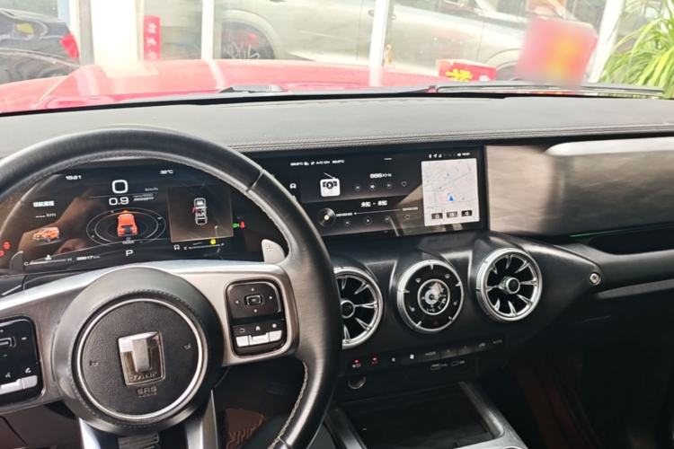 Used Tank 300 2023 Off-Road Edition 2.0T Challenger Center Console
