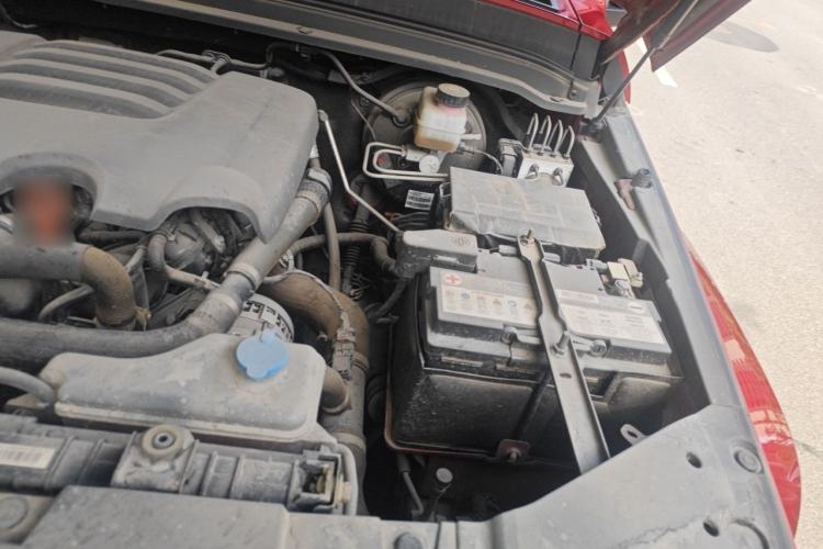 Used Tank 300 2023 City Edition 2.0T—Stylish as Ever Engine Bay Left