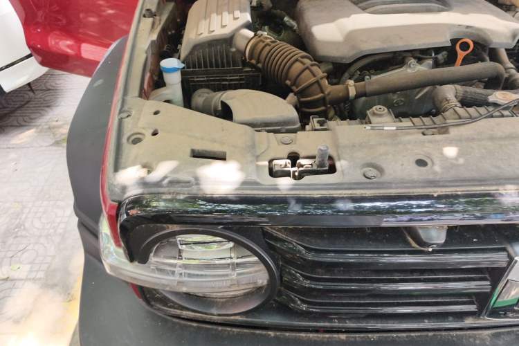 Used Tank 300 2023 Off-Road Edition 2.0T Conqueror Engine Bay Right