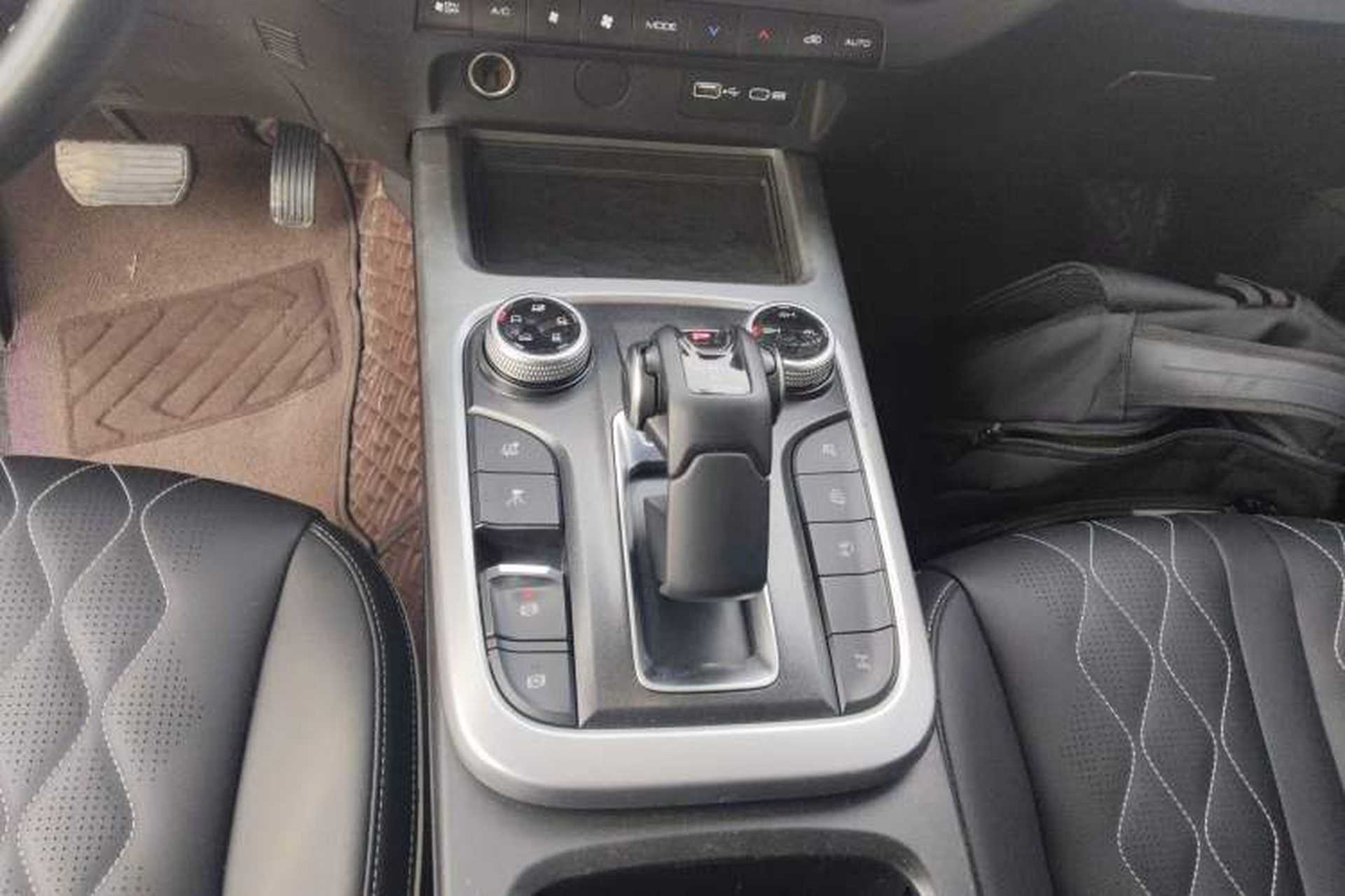 Used Tank 300 2023 Off-Road Edition 2.0T Challenger Gear Lever