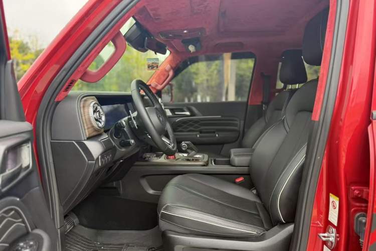 Used Tank 300 2023 Off-Road Edition 2.0T Conqueror Interior 2