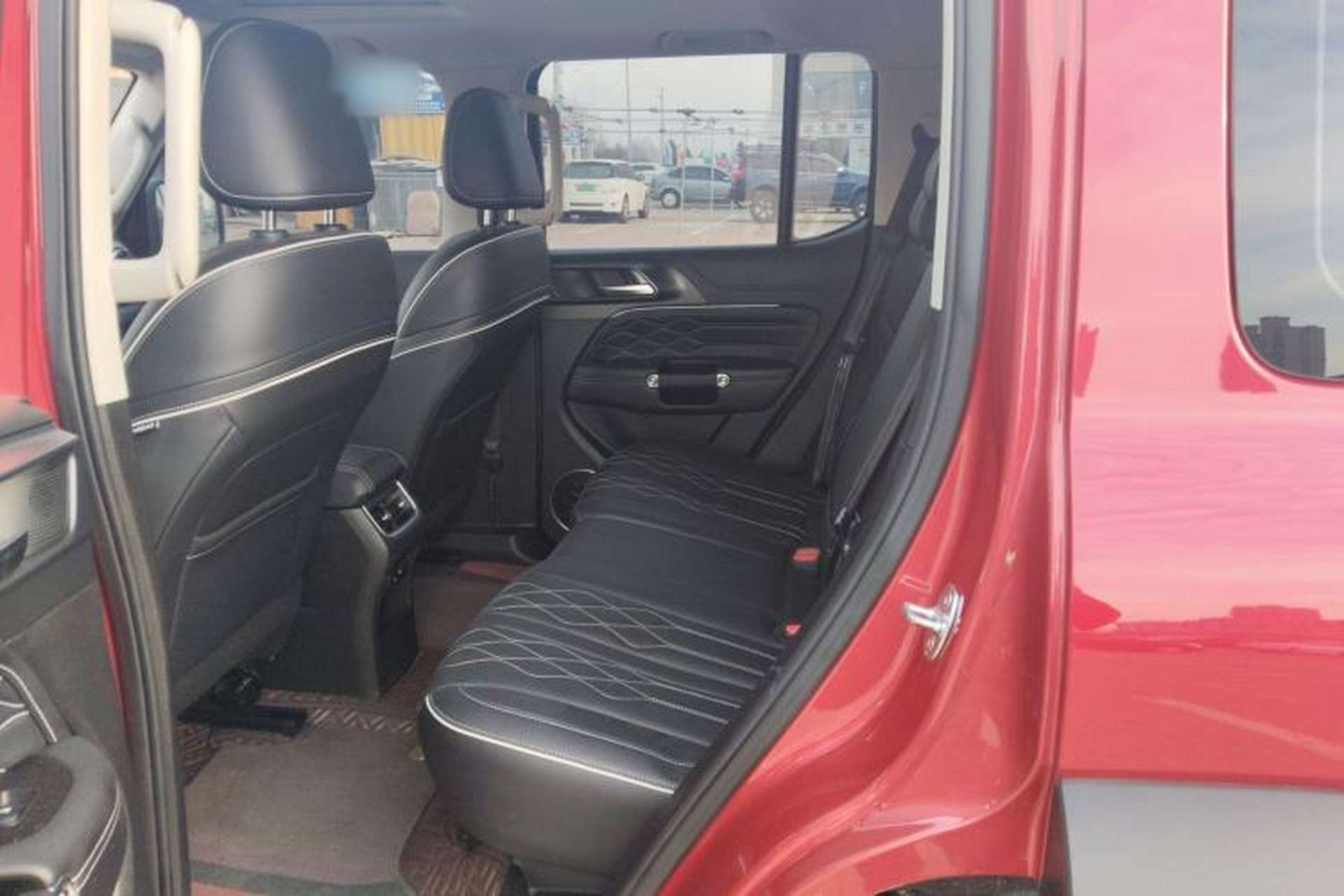 Used Tank 300 2023 Off-Road Edition 2.0T Challenger Interior 4