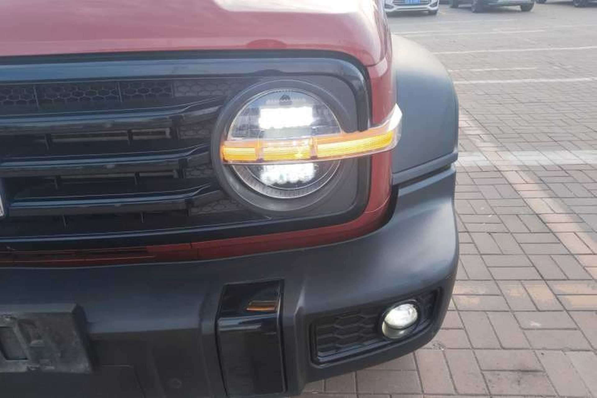 Used Tank 300 2023 Off-Road Edition 2.0T Challenger Left Front Headlight