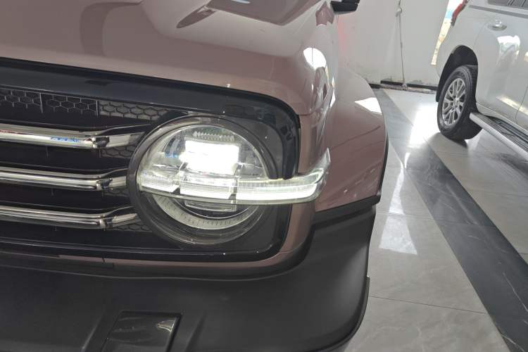 Used Tank 300 2023 City Edition 2.0T Essential Model Left Front Headlight