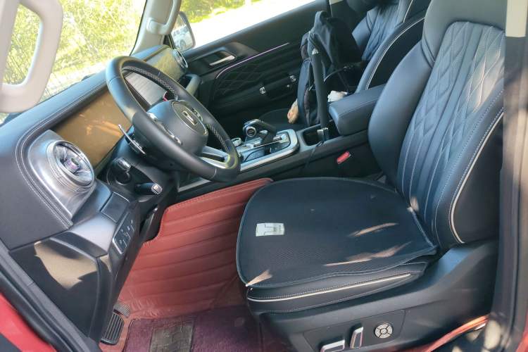 Used Tank 300 2023 Off-Road Edition 2.0T Challenger Left Front Seat