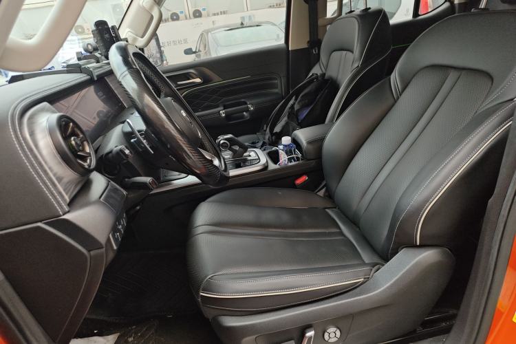 Used Tank 300 2023 Off-Road Edition 2.0T Conqueror Left Front Seat