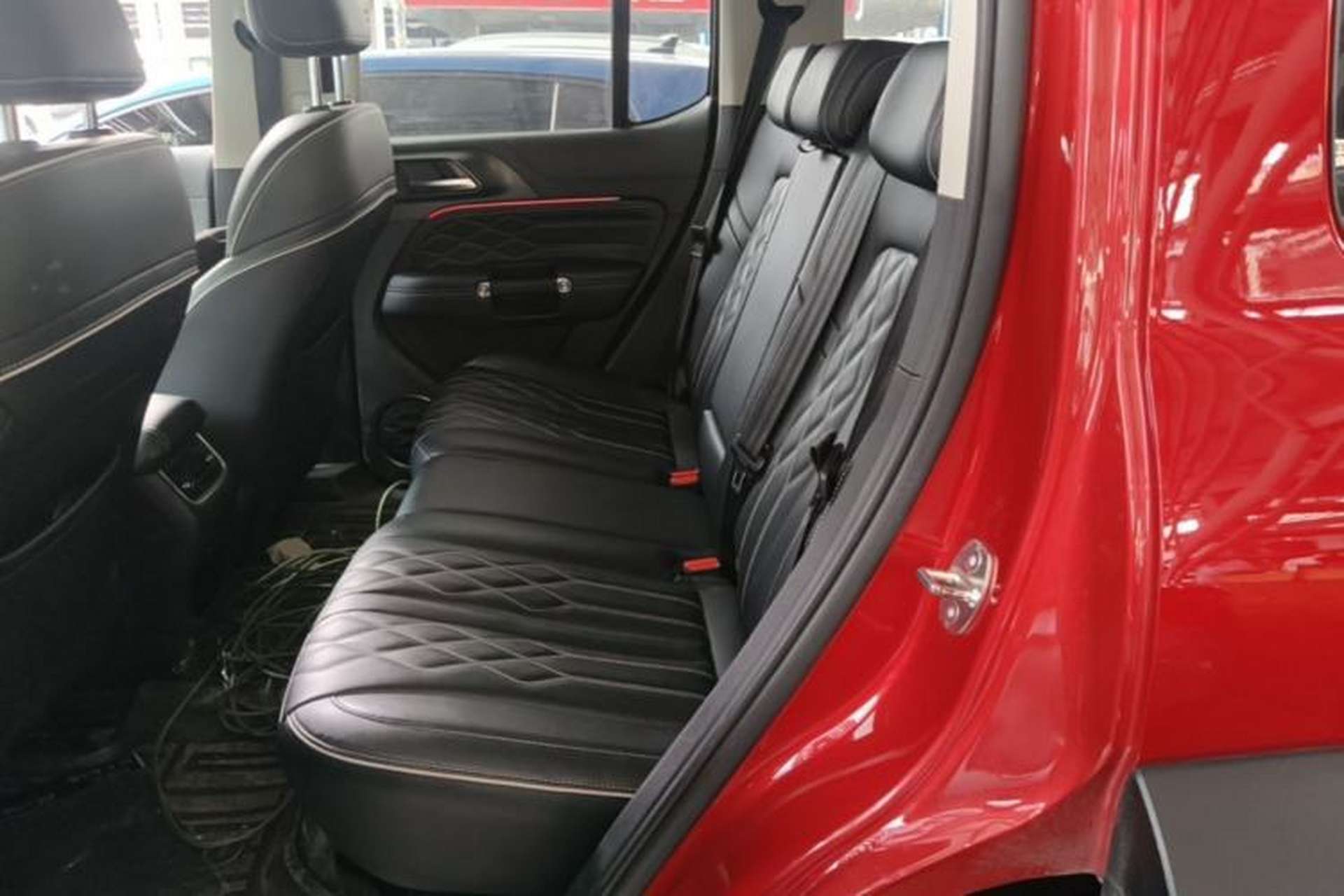 Used Tank 300 2023 Off-Road Edition 2.0T Challenger Left Rear Seat